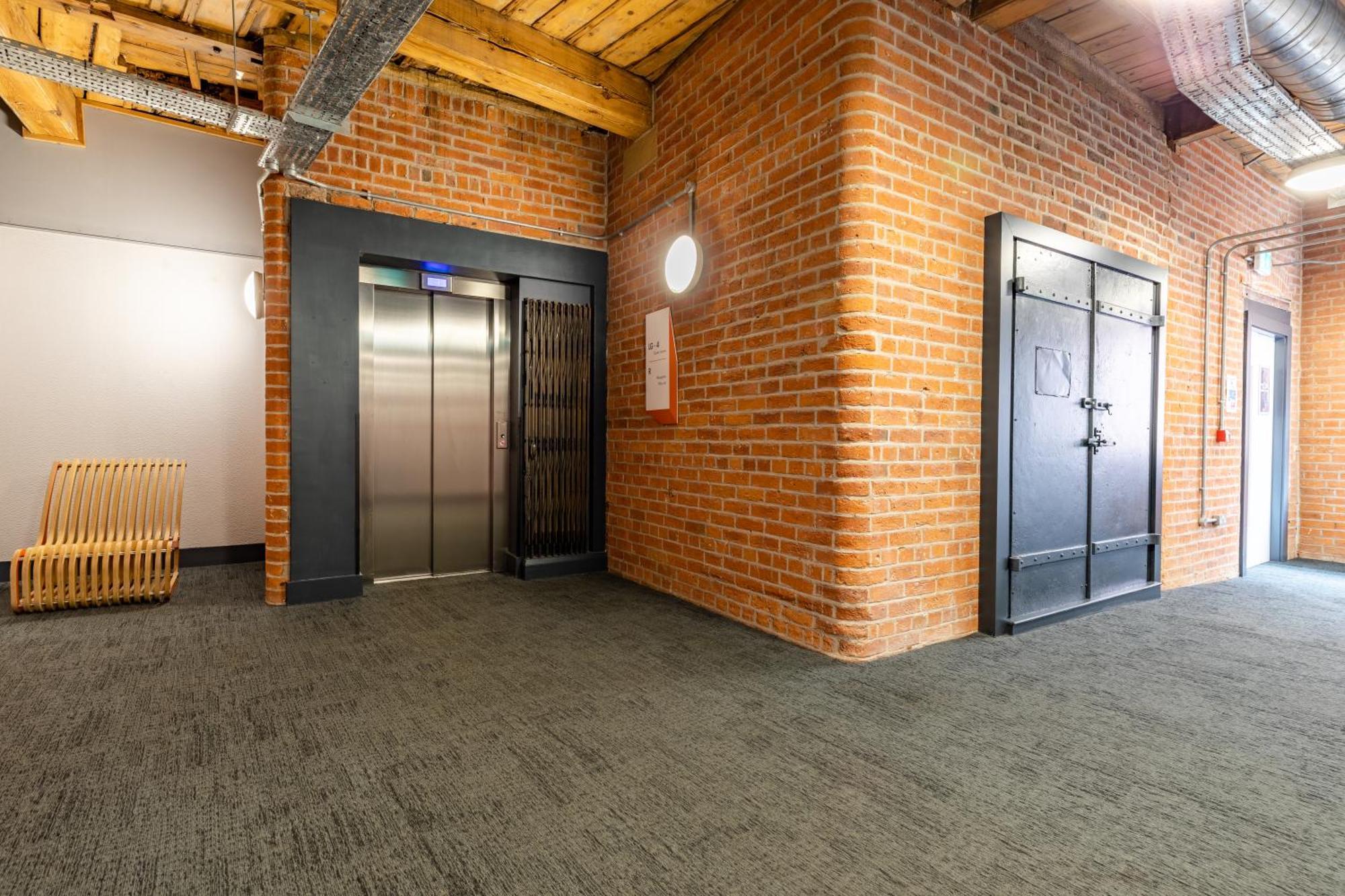 Easyhotel Manchester Exterior foto
